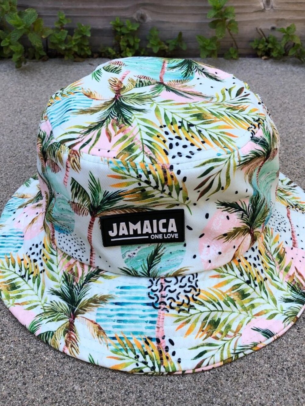 CASUAL GEAR JAMAICA ONE LOVE Tropical Bucket Hat Men's Floral Cap One Size